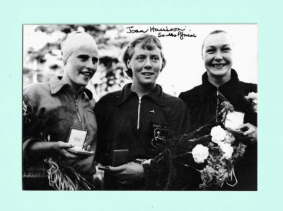 Joan Harrison (2025 ) RSA Schwimmen 1xGold Olympia 32 Foto 9x12 orig Autogramm