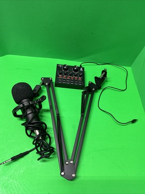 Live The Sound Card V8 - USB / Voice effects W/ Mic And Boom Stand.