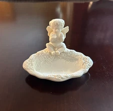 Ivory Bisque Ceramic Cherub Blowing Kisses Jewelry / Trinket / Soap Dish Floral