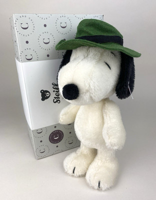 Steiff 2024 ''Snoopy Beagle Scout'' 50th Anniversary L.ED.  EAN:356063 - UVP 399£
