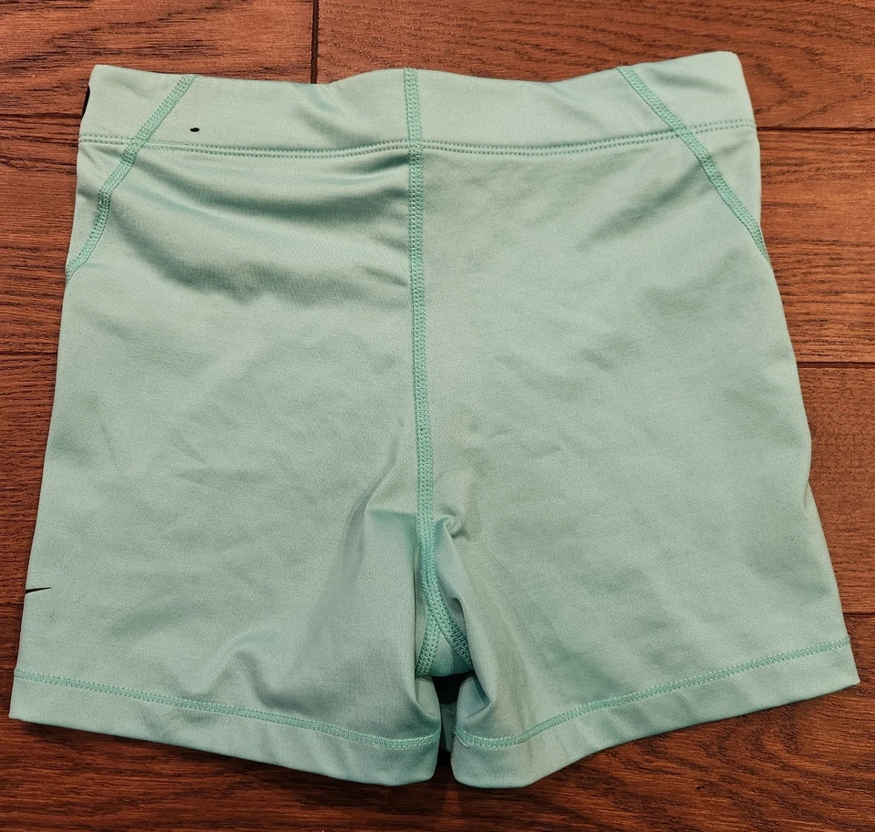 Nike Training Pro Dri-FIT Legging Pantalones Cortos PEQUEÑOS Foto 2 de 4