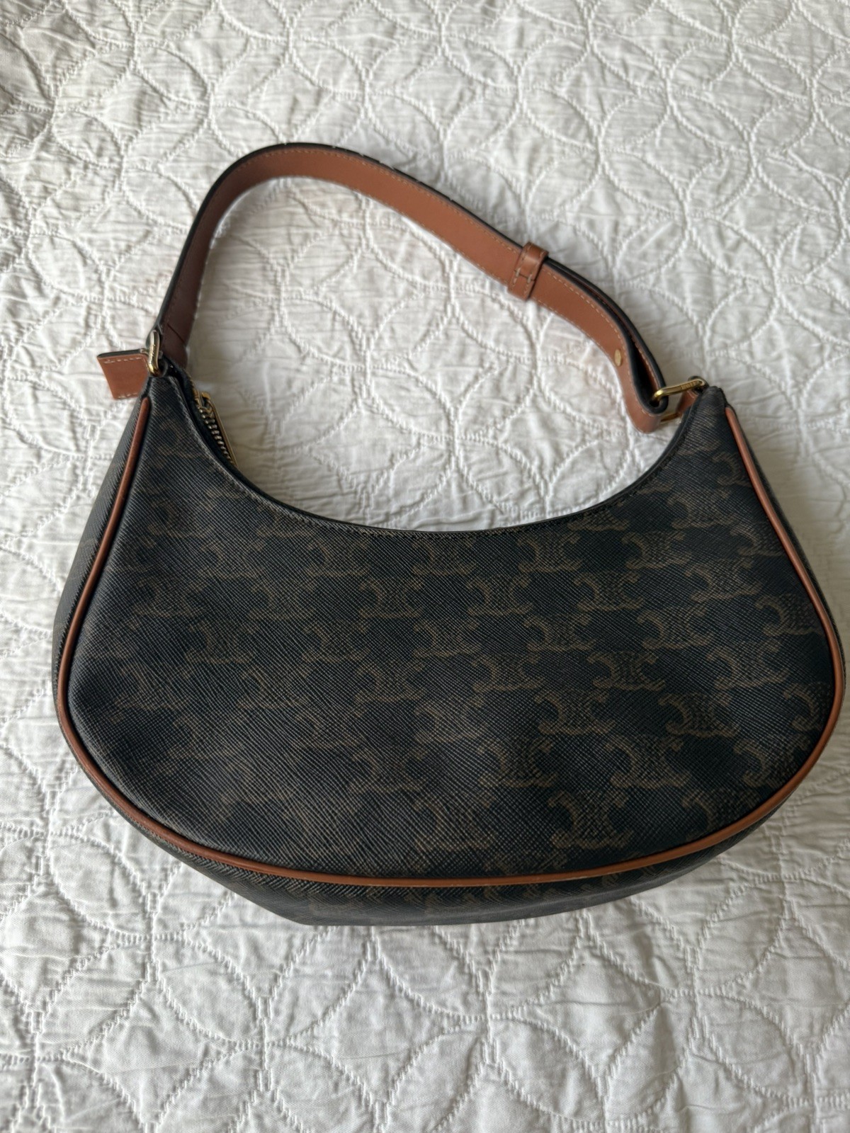 Celine ava bag monogram good condition 