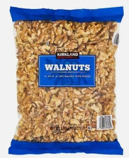 Kirkland Signature Walnuts 48oz Pack US 3 LB. **No PO BOX, PR or HI