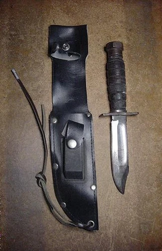 Vintage Vietnam Era US Military 1973 Pilot Survival Knife And  Free Sheath