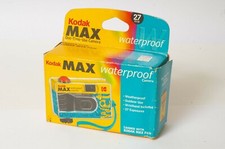 F90446 KODAK MAX WATERPROOF CAMERA   UNOPENED   EXP 08/2001