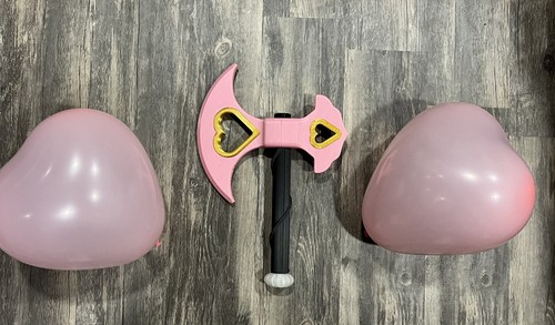 Melanie Martinez Pity Party Axe 3D Printed Trilogy Tour With Heart Balloons - Picture 2 of 13
