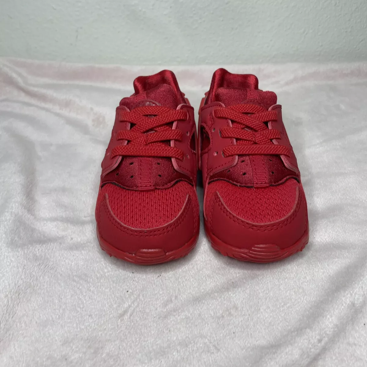 Huarache hotsell university red