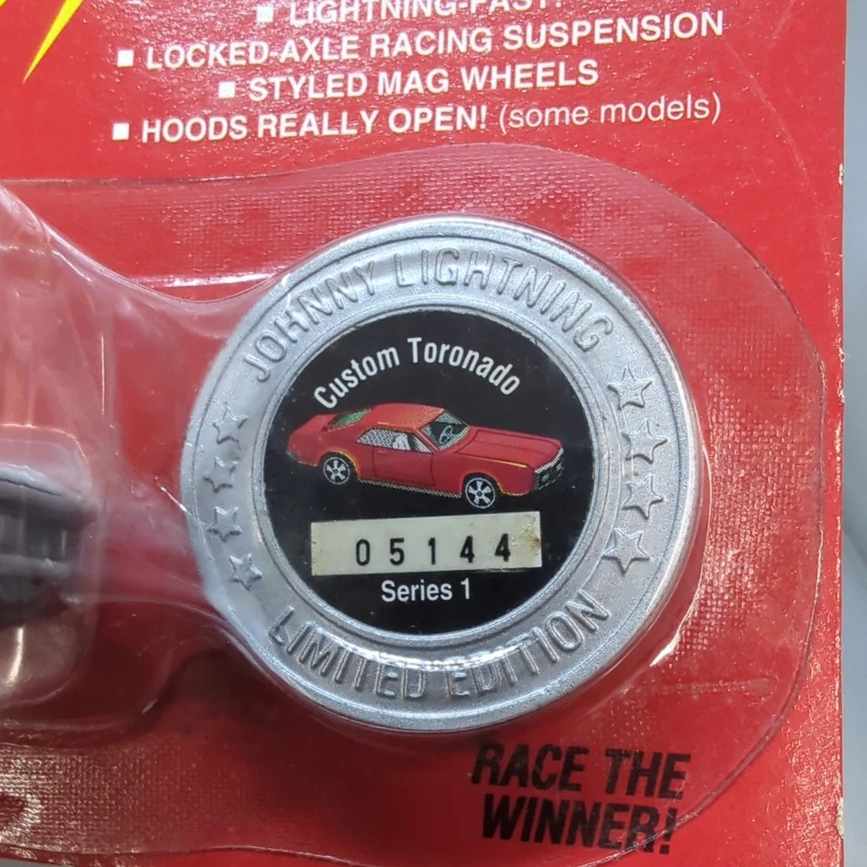 Johnny Lightning Custom TORONADO en Blanco Sellado en TARJETA EDICIÓN LIMITADA Foto 4 de 4