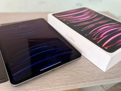 Apple iPad Pro 11-inch (4th generation) · 128GB · Wi-Fi