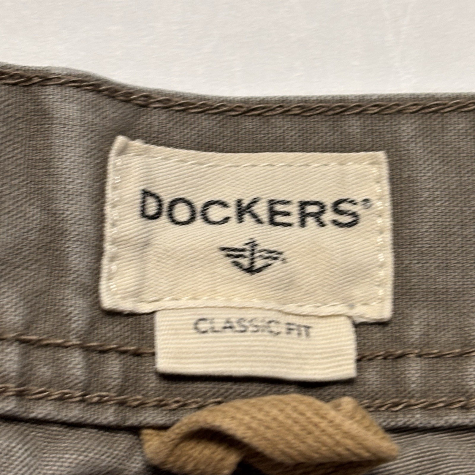 Levis DOCKERS Outdoor Cargo Pants Men 36/34 Gray Canvas Hike Camp Classic Fit thumbnail 7