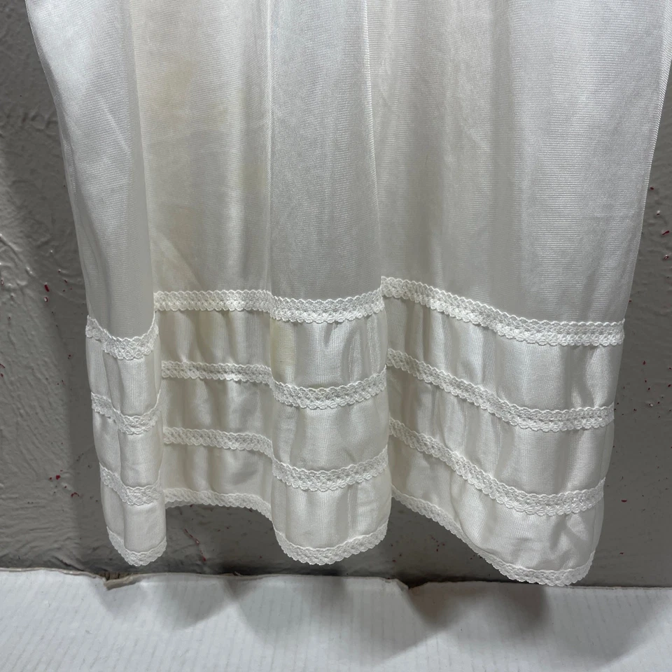 Vestido interior Anthro lll blanco con ribete de encaje dobladillo sin cordones talla 38 Foto 2 de 4