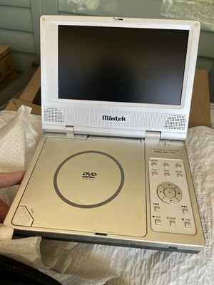 MINTEK DVD VIDEO 7 MONITOR PORTABLE MDP-1770 & ACCESSORIES