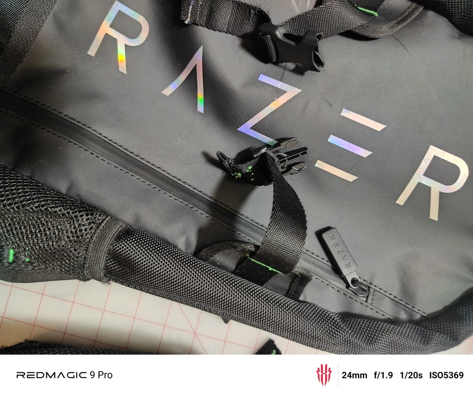 Mochila Razer Rogue v3 16"and Razer Rogue v3 14" para laptop para jogos - Imagem 3 de 4