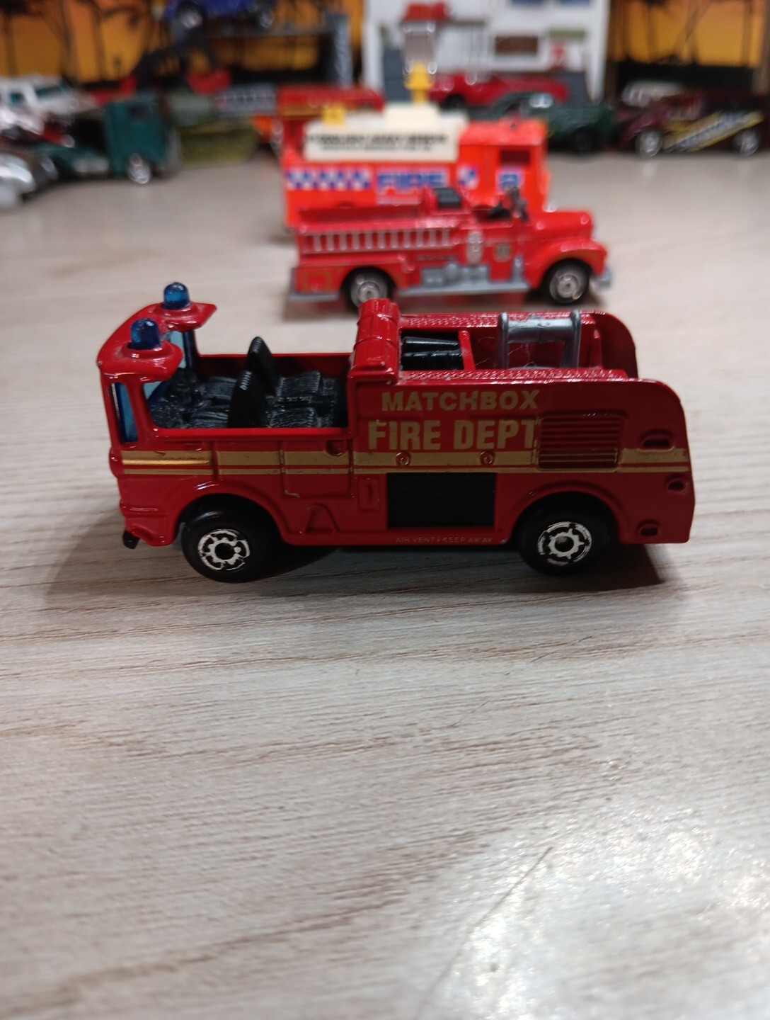 Picture 2 of 23