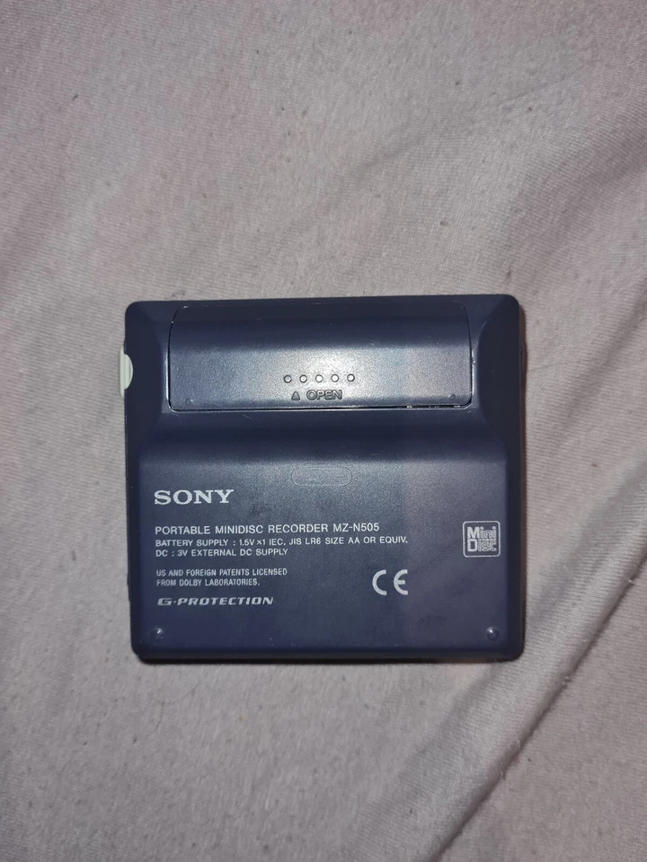 Walkman Sony Mz-N505 Type R - Bild 2 von 2