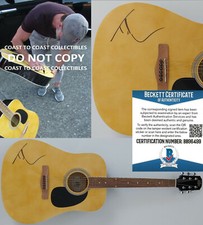Tim McGraw Country music legend signed autographed acoustic guitar Proof Beckett