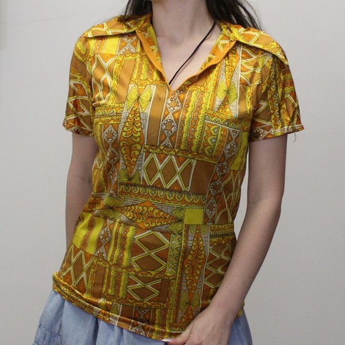 Vintage 70s Funky Psychedelic Quarter Zip Top with Dagger Collar - Picture 2 of 6