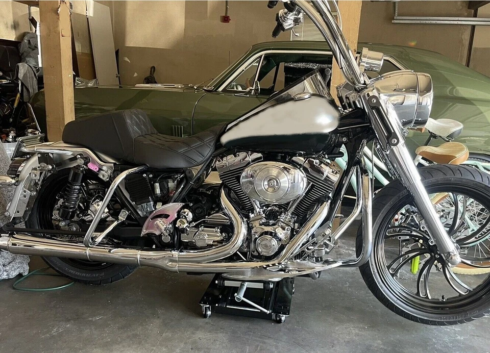 Diamond / Stripe Style 1-Piece Seat For Harley Road King Street Glide 1997-2007 Foto 4 de 4