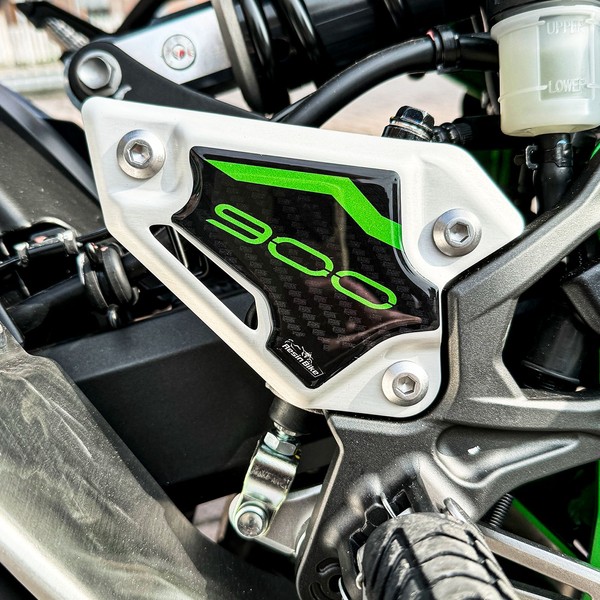 Aufkleber 3D Motorrad Kompatibel Mit Kawasaki Z 900 2023-2024 FersenschüTzer-image