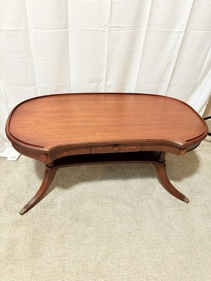センターテーブル・ローテーブル 90's Vintage Bean Table Vintage Kidney Shaped Small Coffee Table ~ Please Read Description