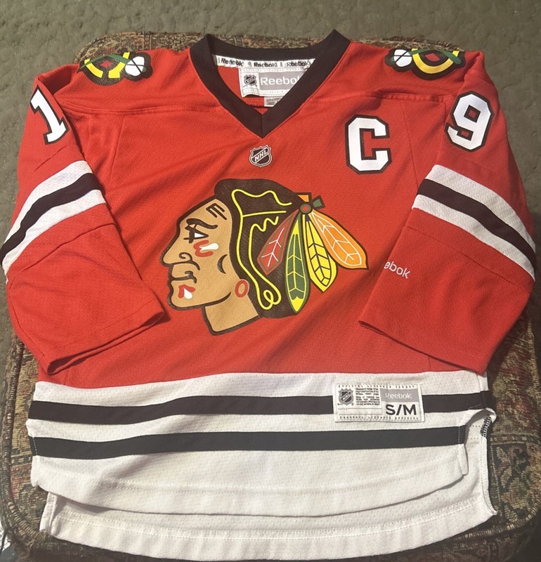 Youth Small/Medium Reebok Toews #19 Chicago Blackhawks Red NHL Hockey Jersey