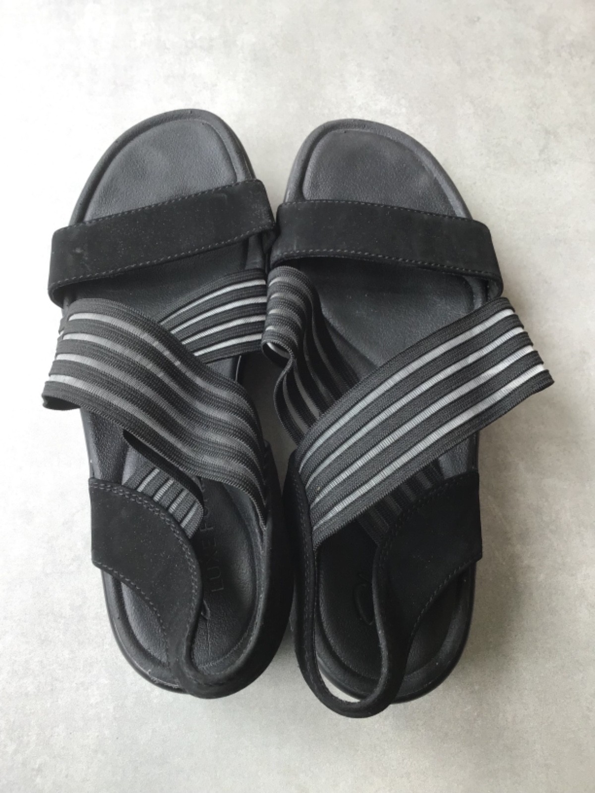 APL Sandali estivi Skechers Luxe schiuma donna in nero UK 6 39 EUR 8 US