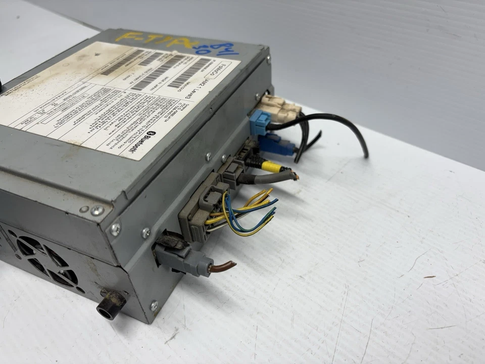 2014-2016 Jaguar F Type XF AM FM MP3 com CD player de disco único CF6N-18C815-JJ - Imagem 4 de 4