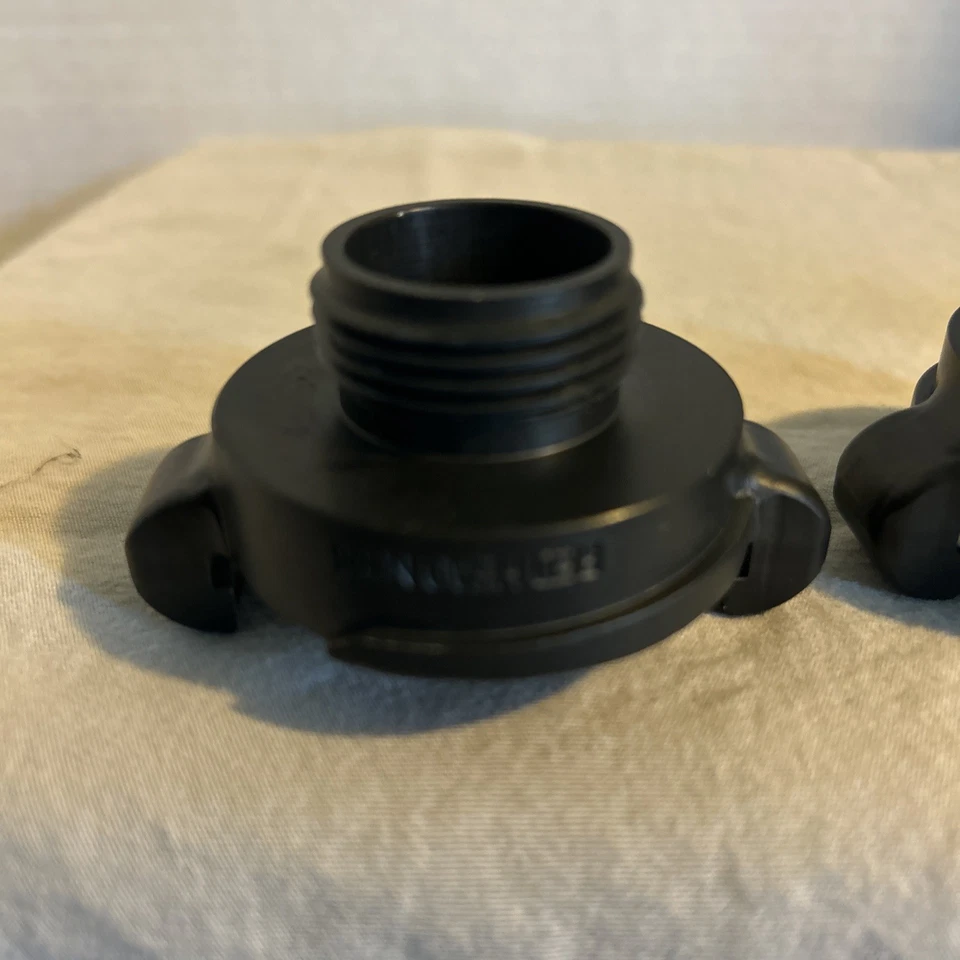 Wildland Fire Redhead Quarter Turn Quick Connects  1”NPSH, 1”NPSH ,3/4 included  - Image 3 of 4