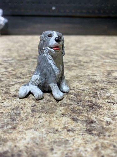 M.E.G. Inc Dog - Afbeelding 1 van 2