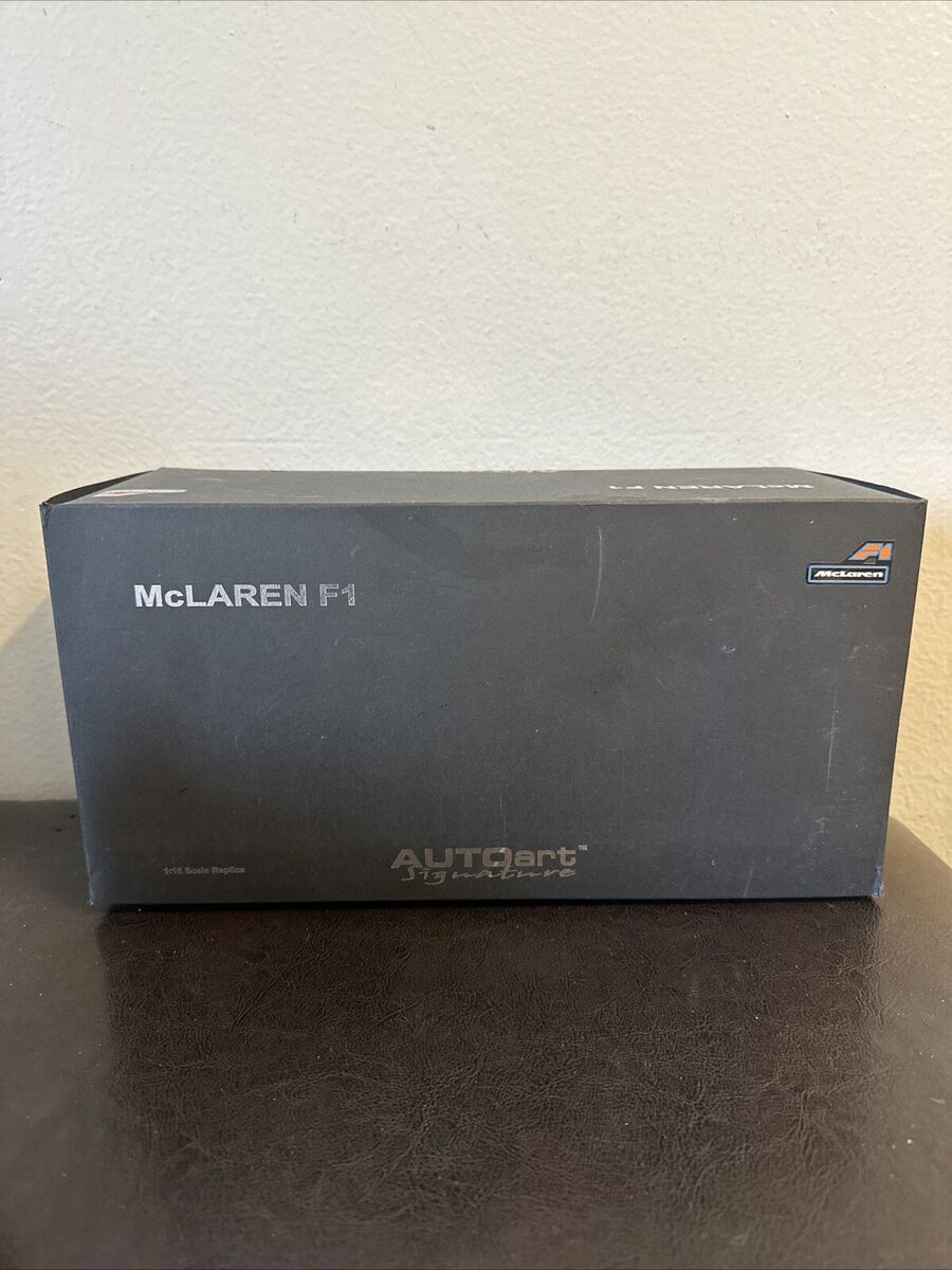 Autoart 1/18 McLaren F1 Platinum Silver Signature 76003 Autoart 1/18 McLaren F1 Platinum Silver Signature 76003
