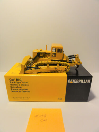 CAT - Conrad 2874 CATERPILLAR D9G METAL TRACKS "HISTORICAL EDITION" S# 1:50 NEW - Picture 1 of 8
