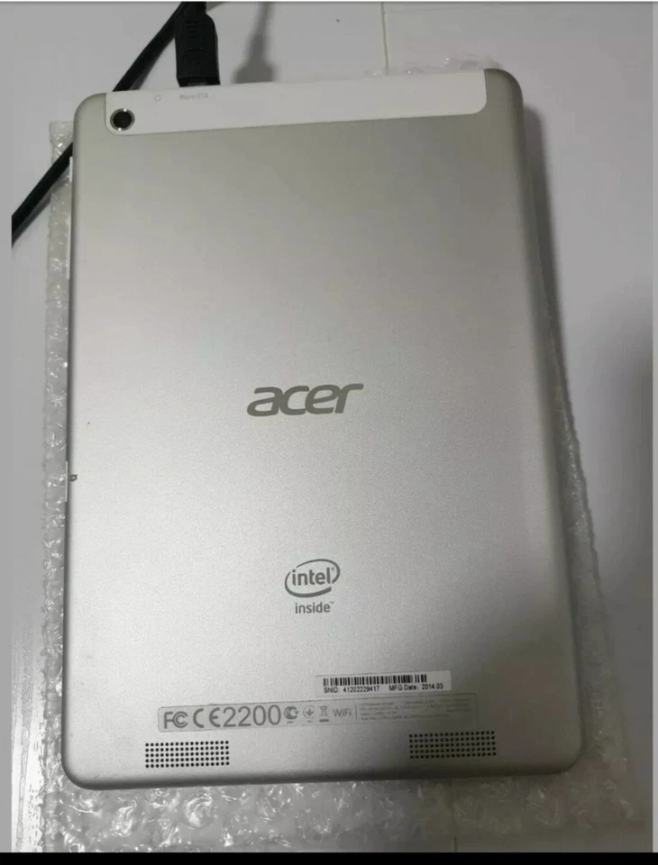 Acer Iconia Tab A1-830 1GB RAM 32GB Intel inside 7.9in White fast Tablet Ex-Cond - Image 3 of 4