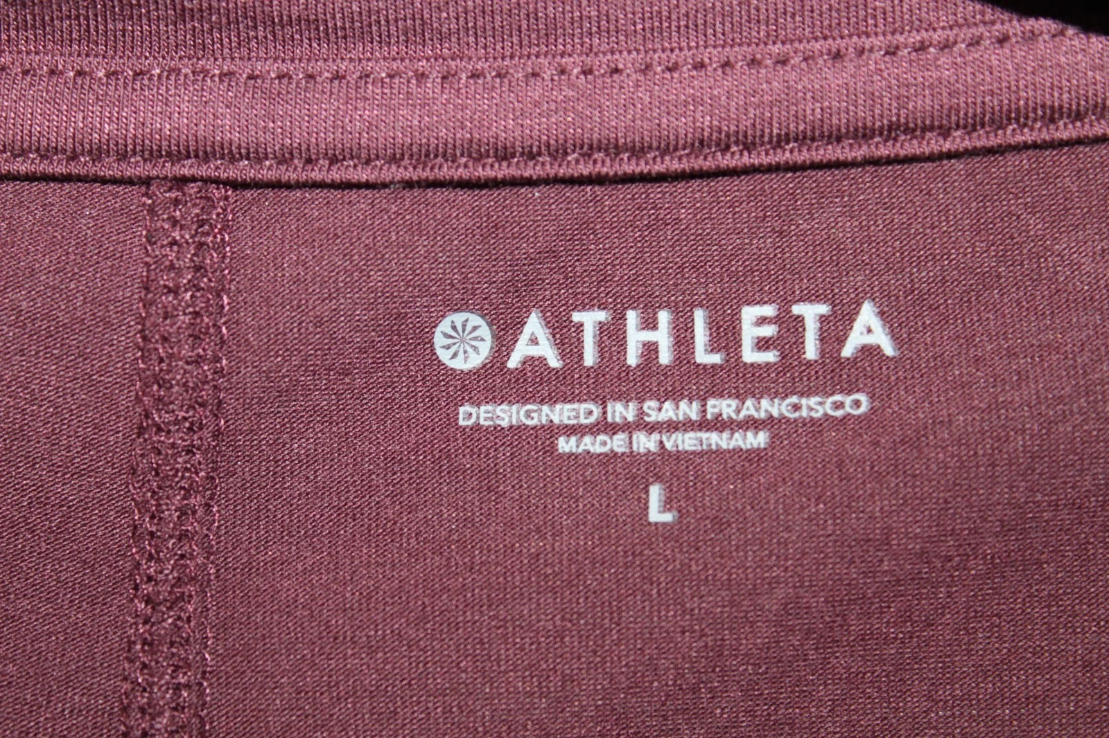 athleta essence flow long sleeve stretch shirt