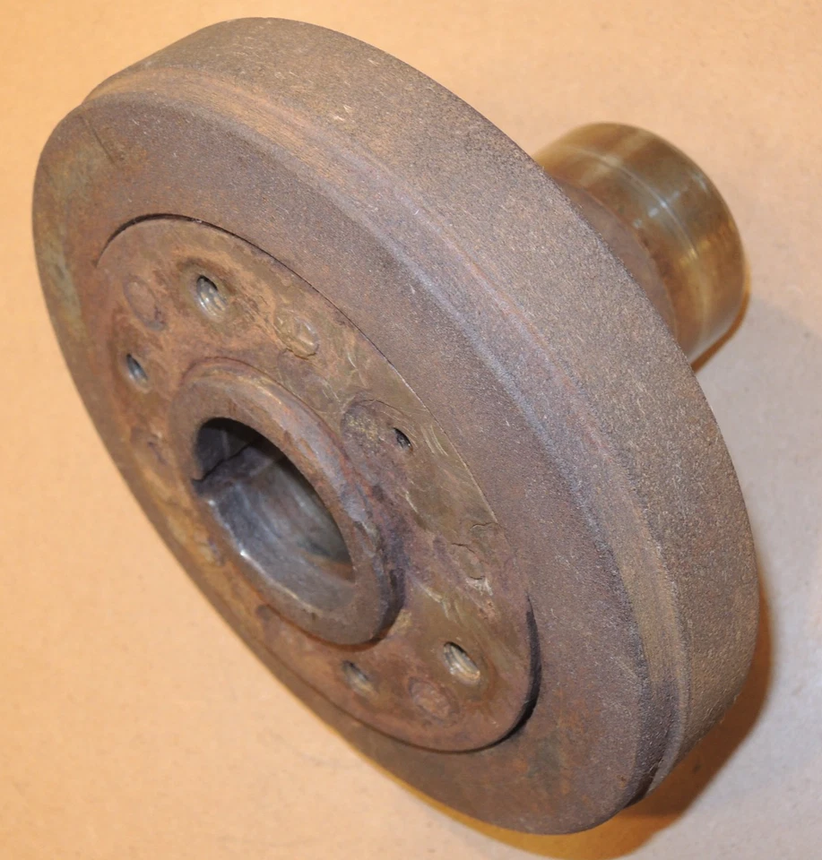 Amortiguador equilibrador armónico núcleo 1963 1964 Cadillac Fleetwood Deville Eldorado Foto 3 de 4