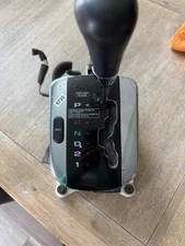 04-06 Chevy Aveo Sedan Hatchback Automatic Floor Gear Shifter Shift Assembly OEM