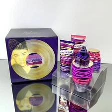 GIRLFRIEND by JUSTIN BIEBER 3pc Women Set 3.4oz EDP +3.4oz B/Lotion +3.4 B/Wash