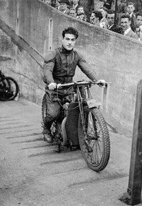 Australian Speedway Motorcycle World Champion Lionel Van ...