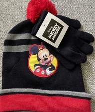DISNEY MICKEY MOUSE KNIT HAT AND GLOVES  SET Gray RED AND BLACK *ONE SIZE Bin4