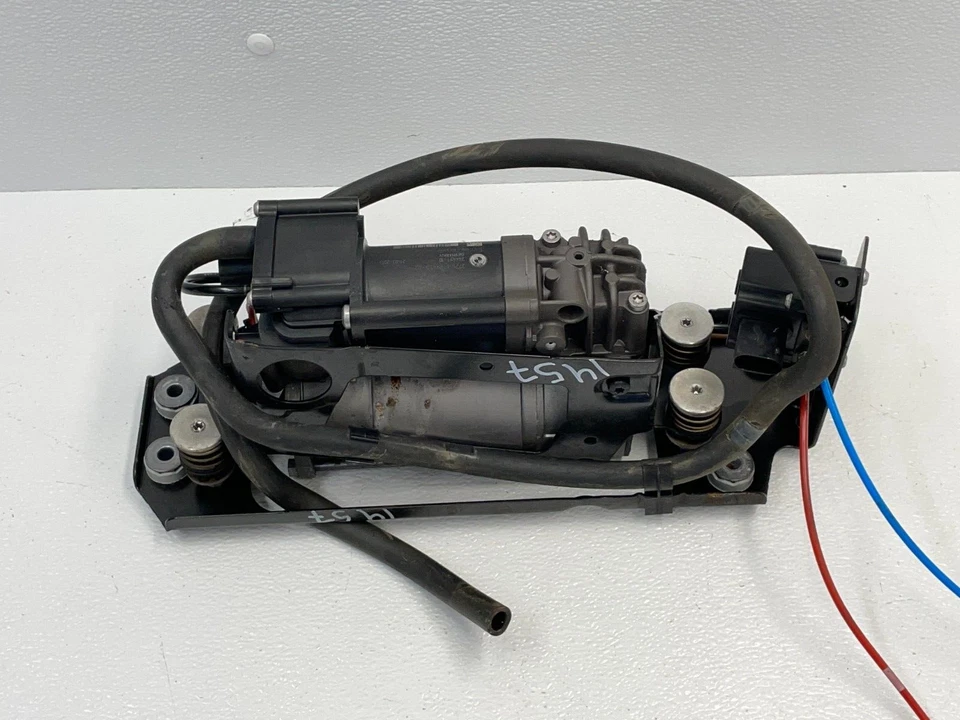 Unidad de bomba de compresor de suspensión neumática 13 14 15 BMW Alpina B7 F01 F02 1457 OEM Foto 2 de 4