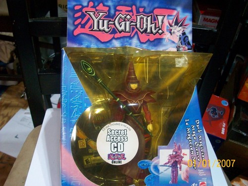 Yu-Gi-Oh 'Dark Magician Mago Oscnro' 2004 plus 9, 1st edition CARDS