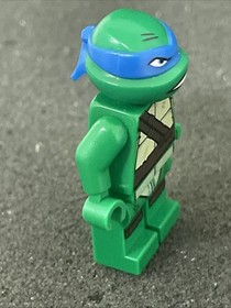 LEGO Leonardo Minifigure Super Hero Teenage Mutant Ninja Turtles 79104+Extra