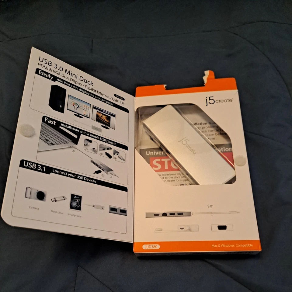 j5create USB 3.0 Mini Dock HDMI & VGA Dual Display / Gigabit Ethernet (JUD 380) - Image 4 of 4