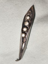 vintage Art Deco sterling silver brooch designed as a Lily of the Valley flower