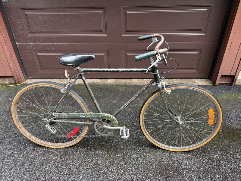 1972 Schwinn Sport Collegiate Men’s Cruiser Bicycle Green Original Owner