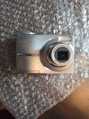 Kodak AF 3x Optical Aspheric Lens Digital Camera 36-108mm Silver