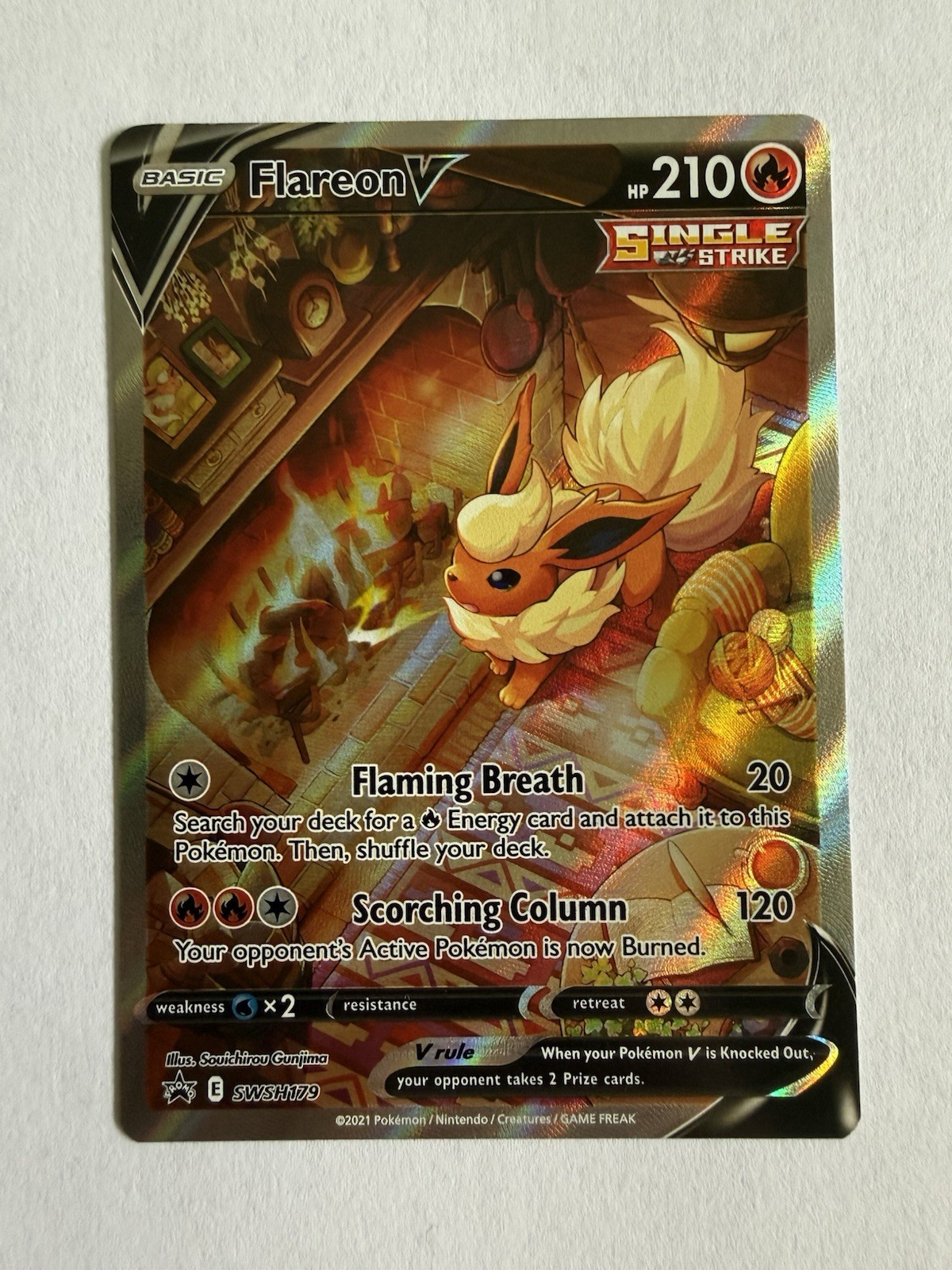 Flareon v SWSH179 Sword & Shield Promo Holo LP