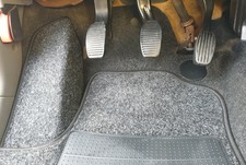 Tappetino Protettivo Per Pedana Poggiapiede Fiat Panda II (169) Antracite