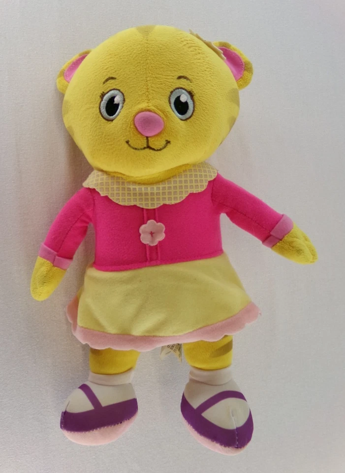 Daniel Tigers Neighborhood Talking Baby Margaret Plush Doll 13" Tested Works - Image 2 of 4