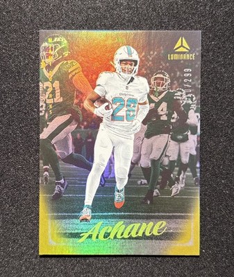 2025 Panini Luminance Devon Achane Yellow /299 Miami Dolphins