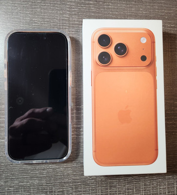 Apple iPhone 17 Pro 256GB Orange (A3356) Verizon 48MP Camera w/ Box